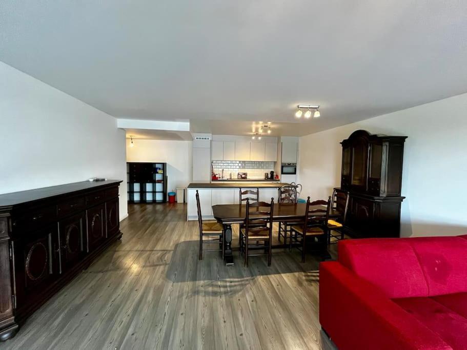 Big Apartment With Parking In Anvers Extérieur photo