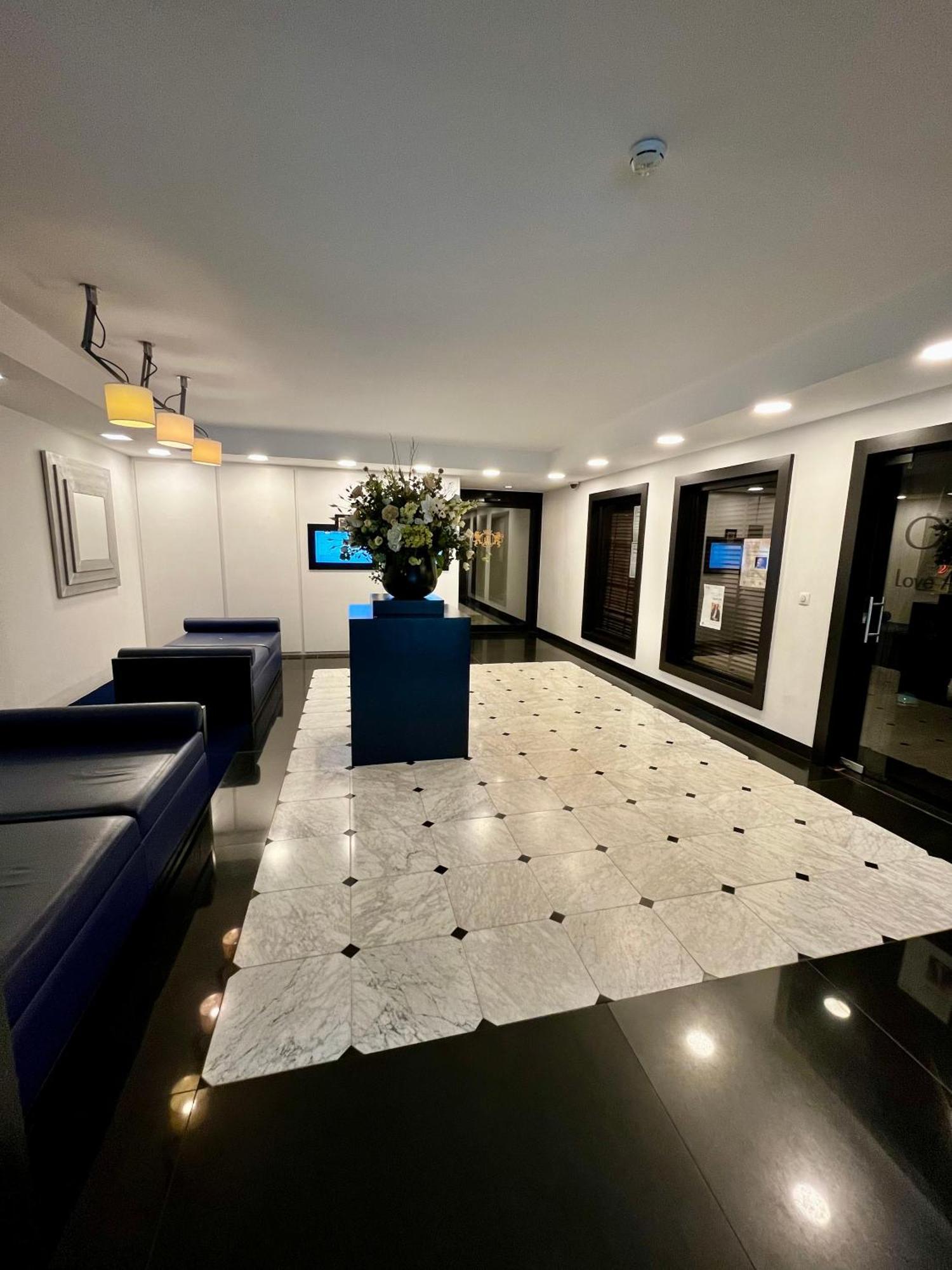 Big Apartment With Parking In Anvers Extérieur photo