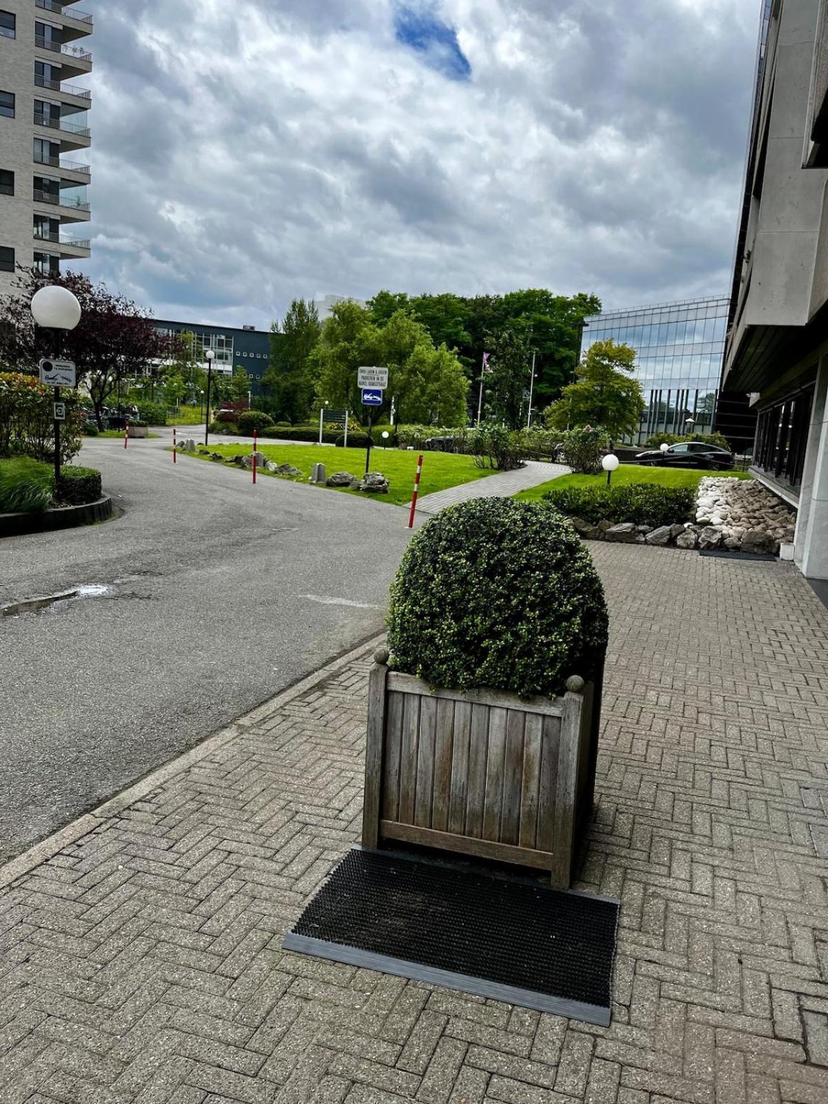 Big Apartment With Parking In Anvers Extérieur photo