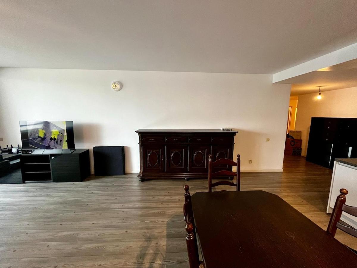Big Apartment With Parking In Anvers Extérieur photo